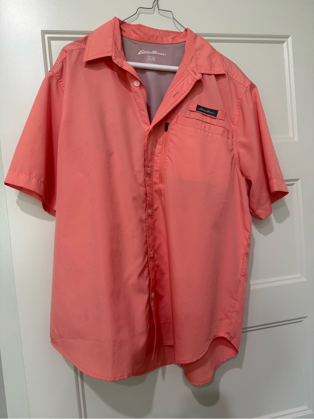 Eddie Bauer Men’s Short-Sleeve Coral Button-Front Shirt
